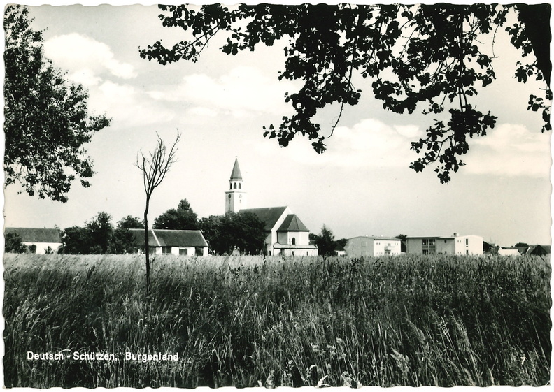 1970-DS-Ansichtskarte-Kirchenweg.jpg